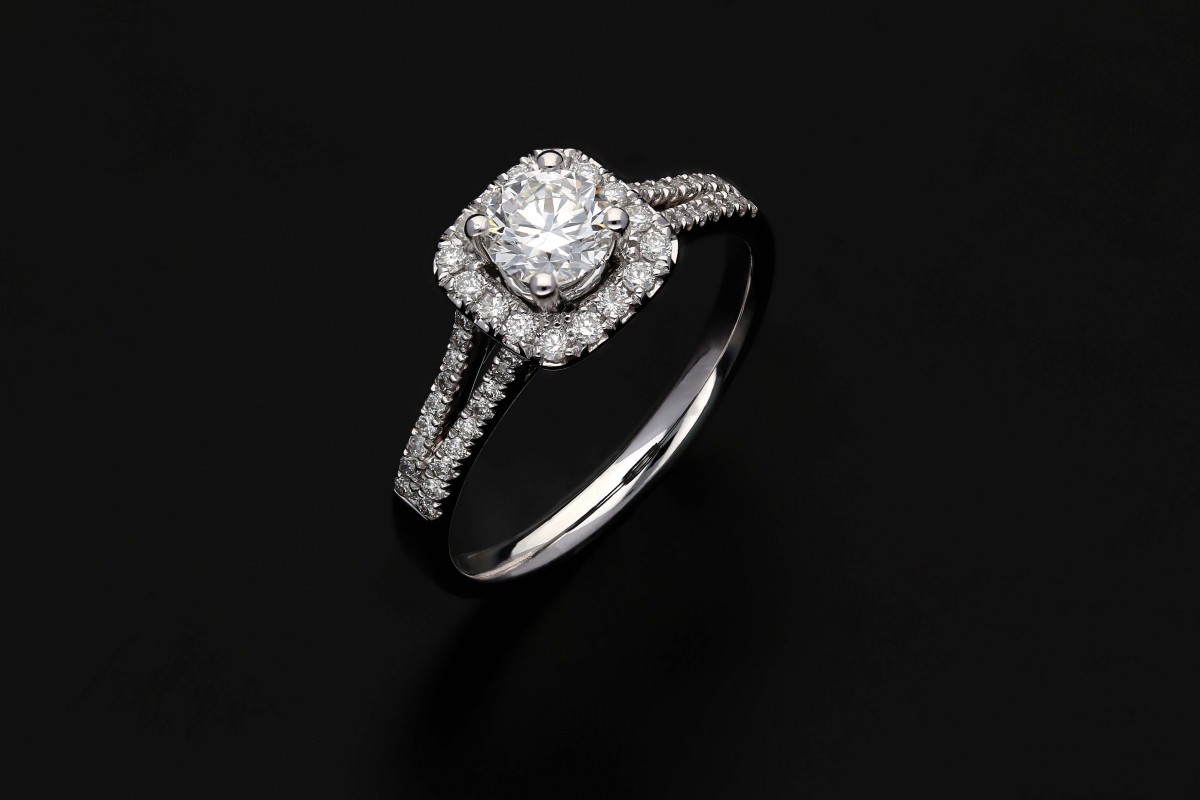 pre-owned diamond ring